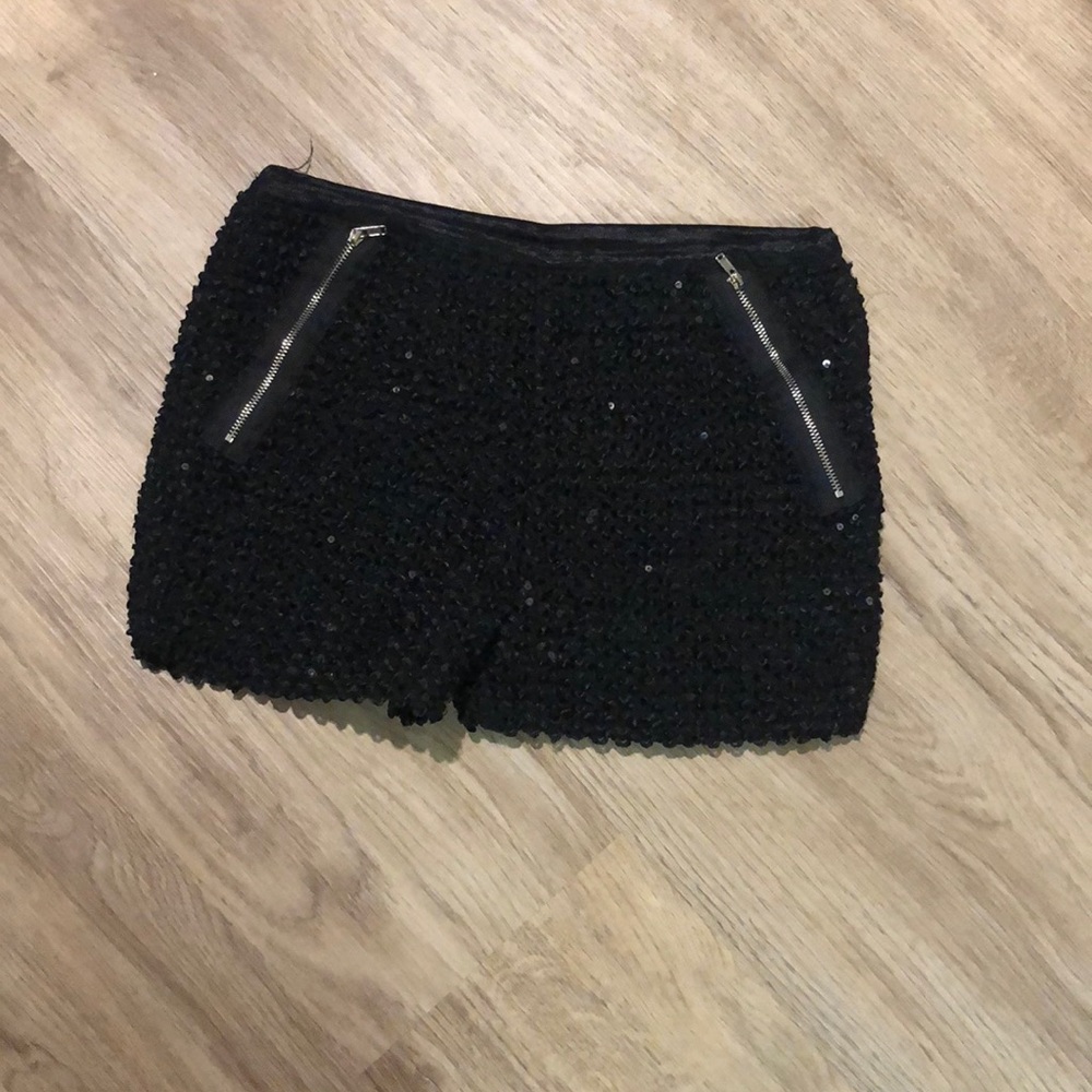Sequence black shorts